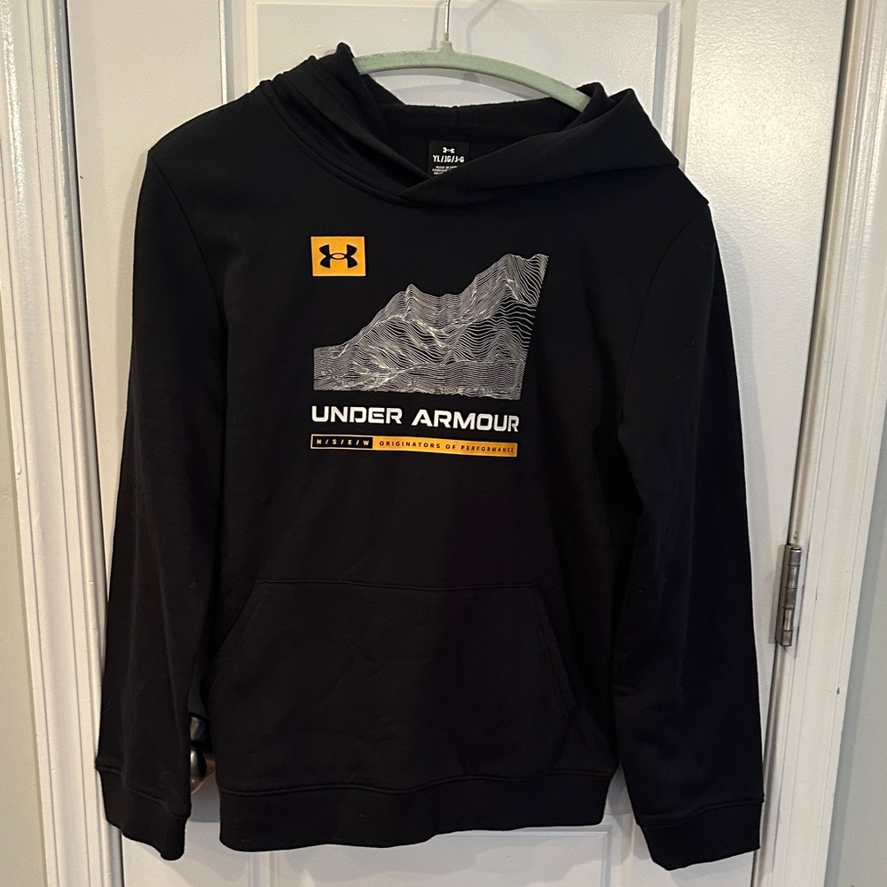 Under Armour Black Hoodie with Graphic Design